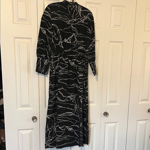Topshop Black Maxi Dress with White Horse Print - Picture 6 of 6